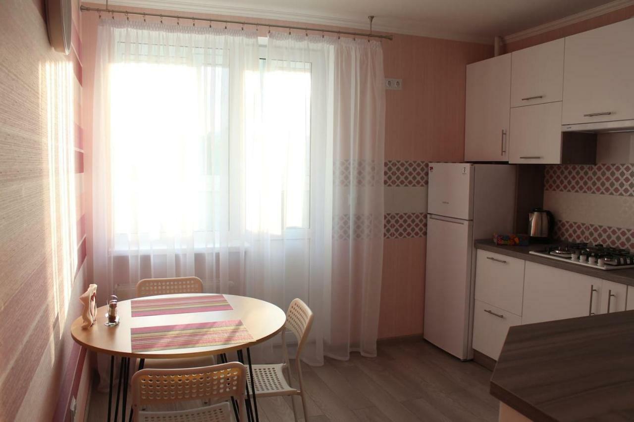 Apartment Next To Airport Boryspilʼ Eksteriør billede